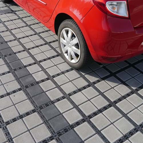 Permeaabel belægning med ECORASTER Bloxx