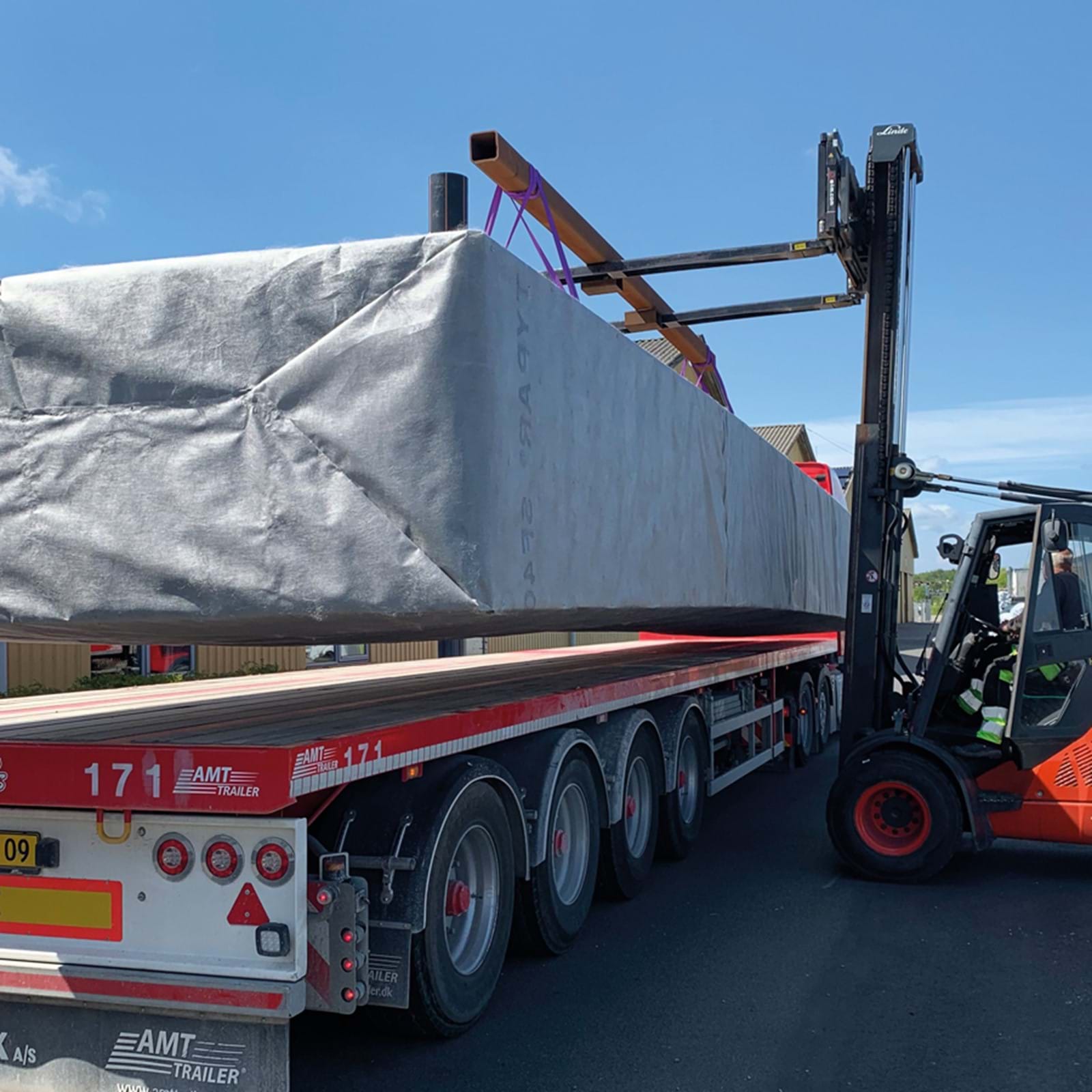 I MAG 3 900X900px I MAG 3 900X900px